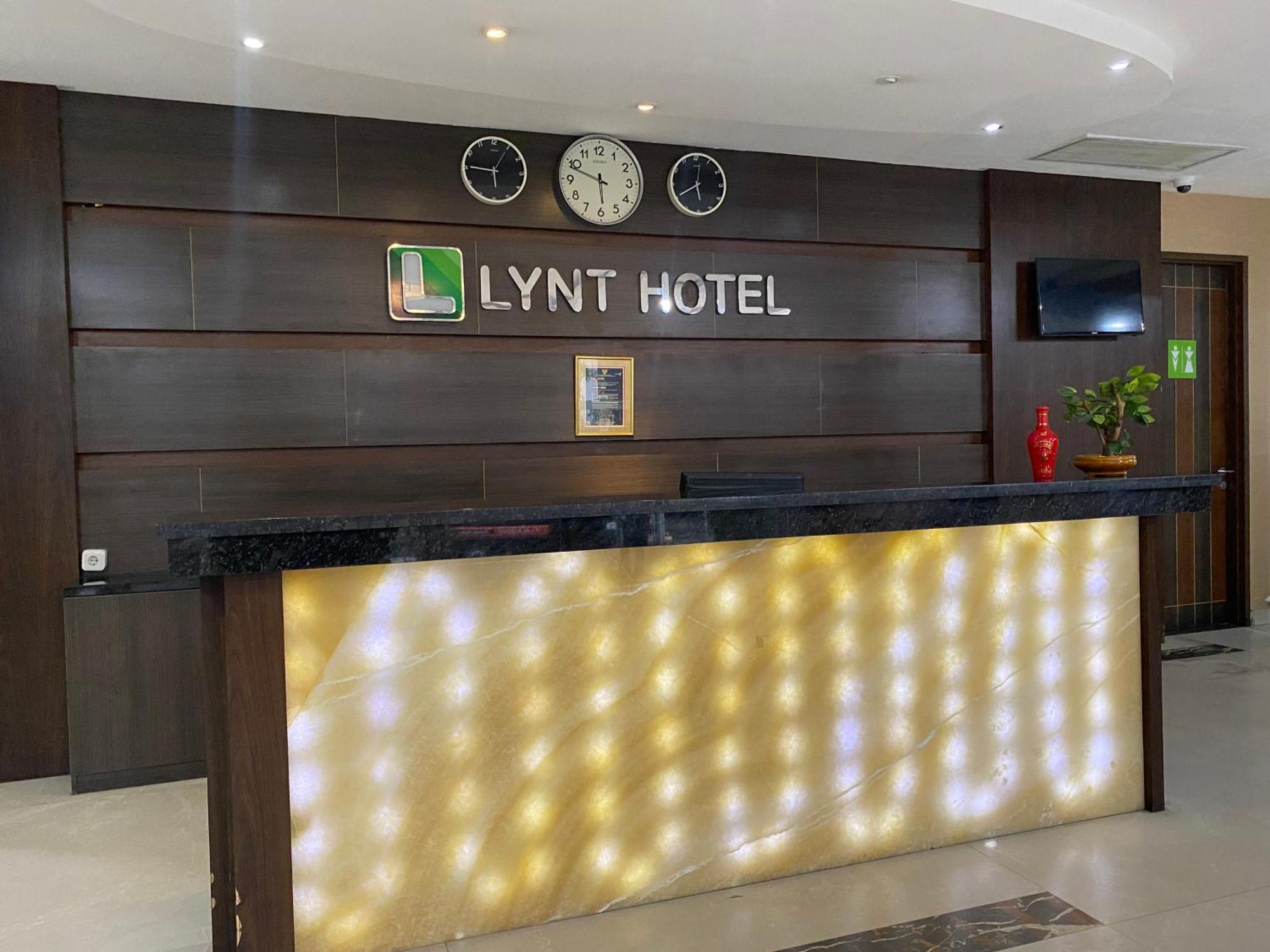 Lynt Hotel Yakarta Exterior foto